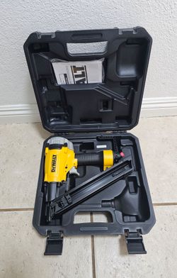 Dewalt pneumatic 35 degree nailer