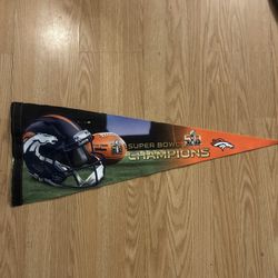 Denver Broncos SUPER BOWL 50 CHAMPIONS Premium Felt Collector's PENNANT