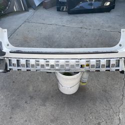 2014-2019 Toyota Highlander Rear Bumper 