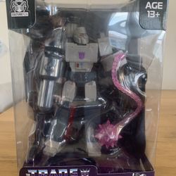 Culturefly Megatron Deluxe Vinyl Figure