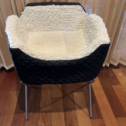 Portable Dog Bed, Fits Seatbelt