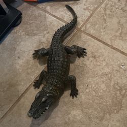 Toy Alligator 