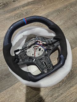 BRAND NEW BMW G30 G32 G11 G14 X3 X4 X5 X6 X7 F90 F91 M5 Real Carbon Fiber Steering Wheel