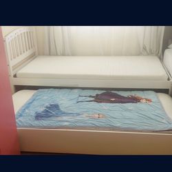 Twin Bed 