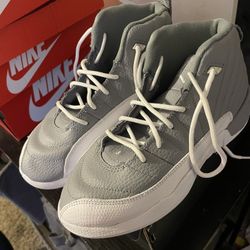 Jordan 12s 1y