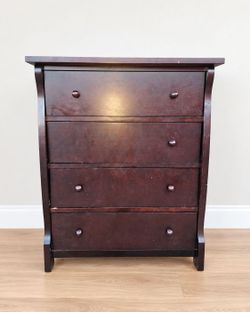 Dark Brown 4-Drawer Dresser / Chest of Drawers –