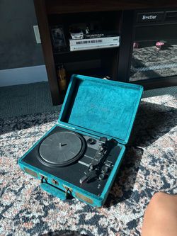 Crosley Vinyl Player dark green