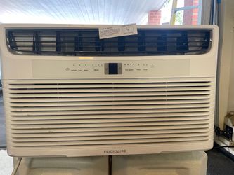 Frigidaire 14,000 BTU 230V A/C - Heater