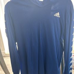 Adidas sweater size XL