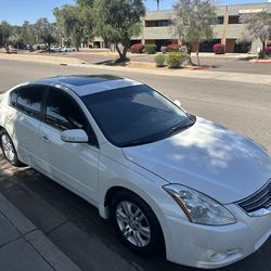 2011 Nissan Altima SL Automatic