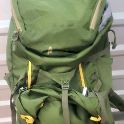 Slumberjack Dallas Divide 65 Liter Backpacking Backpack, Green