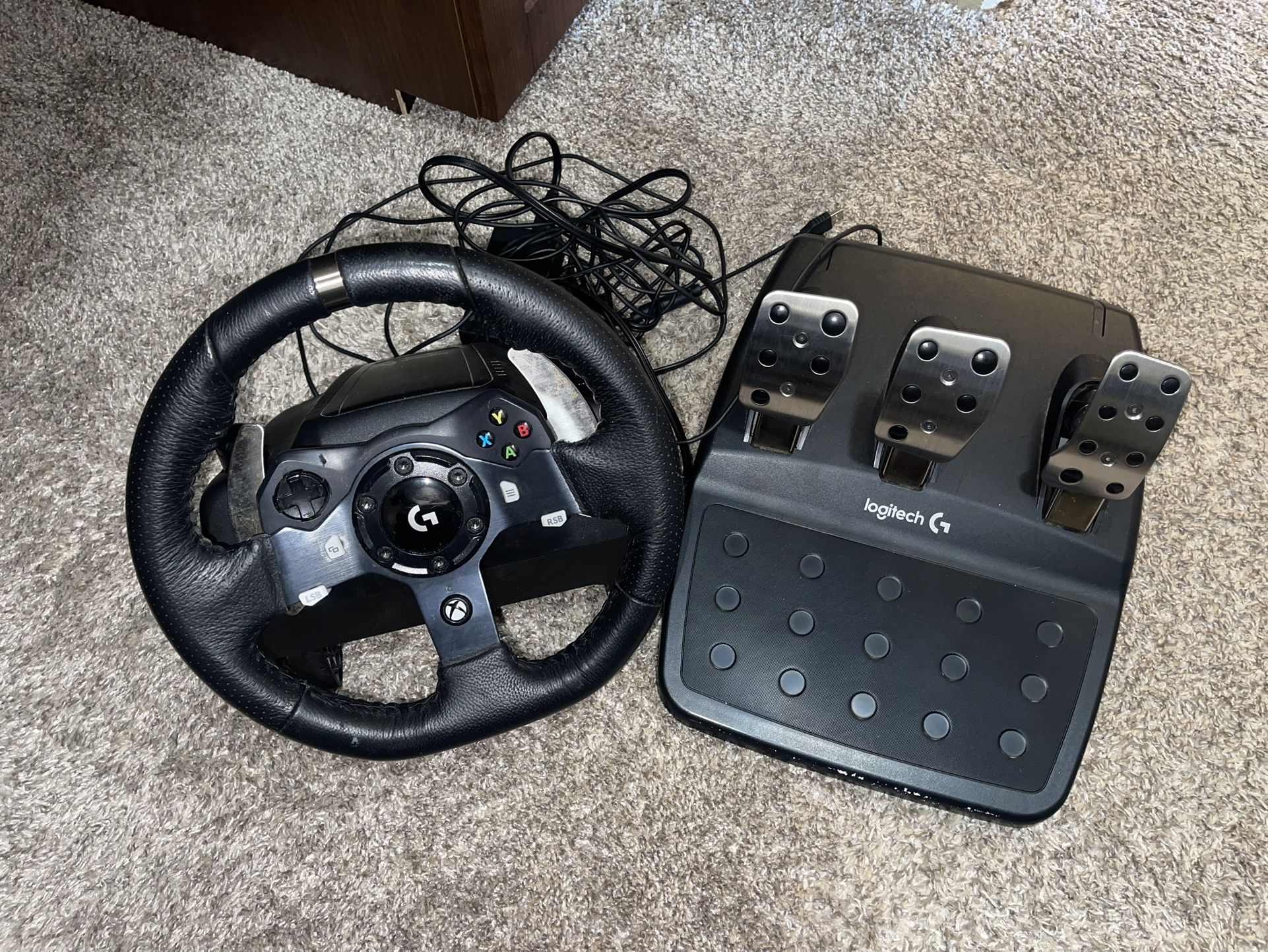 Logitech G920 Steering Wheel