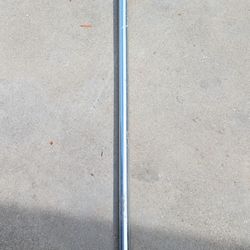 Closet pole holder, metal