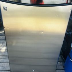 Stainless Steel Apartment Size Refrigerator With  Freezer  32 Inches Tall 22 Wide 