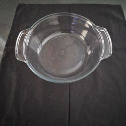 11in Glass Anchor Hocking Serving/Cookware