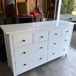 Ikea Hemnes 8 Drawer Dresser- DELIVERY AVAILABLE 