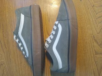Vans Shoes Men's sz 5.5 woman's sz 7