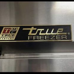 TRUE 2 DOOR FREEZER (STAINLESS STEEL) 
