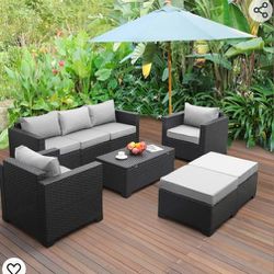 6 Piece Brand New Outdoor Couch And Chairs