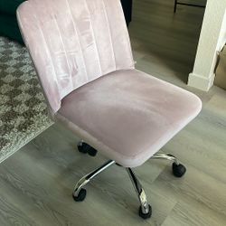 Pink Velvet Chair