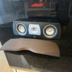 JBL center speaker in good working condition