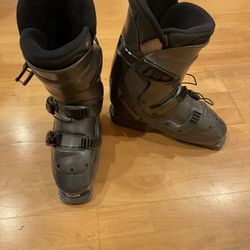 Salomon Ski Boots 