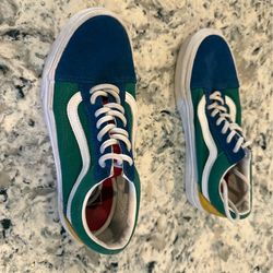 Vans Old Skool Shoes