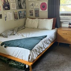 Full Size Bed Room Set