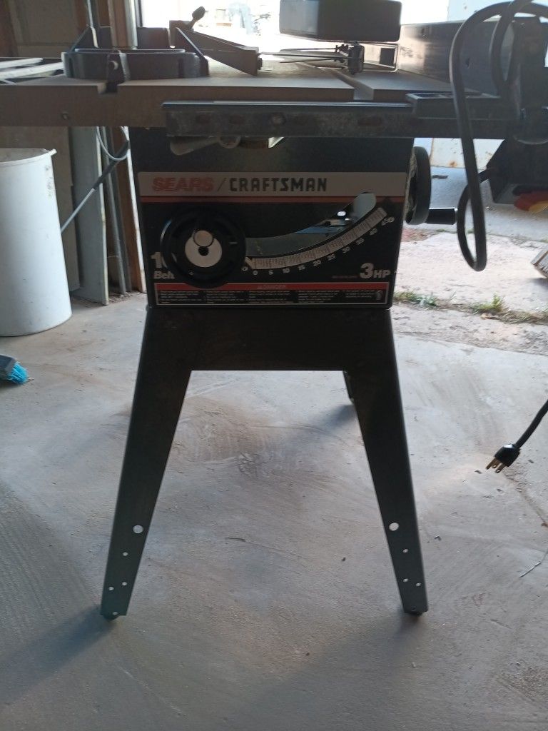 Craftsman 10" Saw