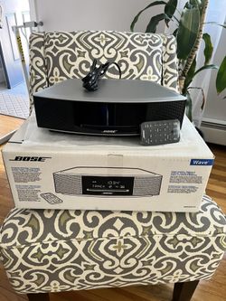 Bose Wave Sound Sytem IV