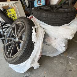 OEM  Painted Black 18in. BMW Wheels Set Of 4