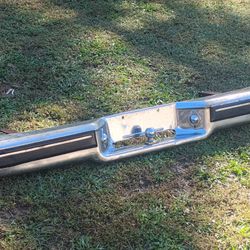 CHEVY S10 CHROME BUMPER