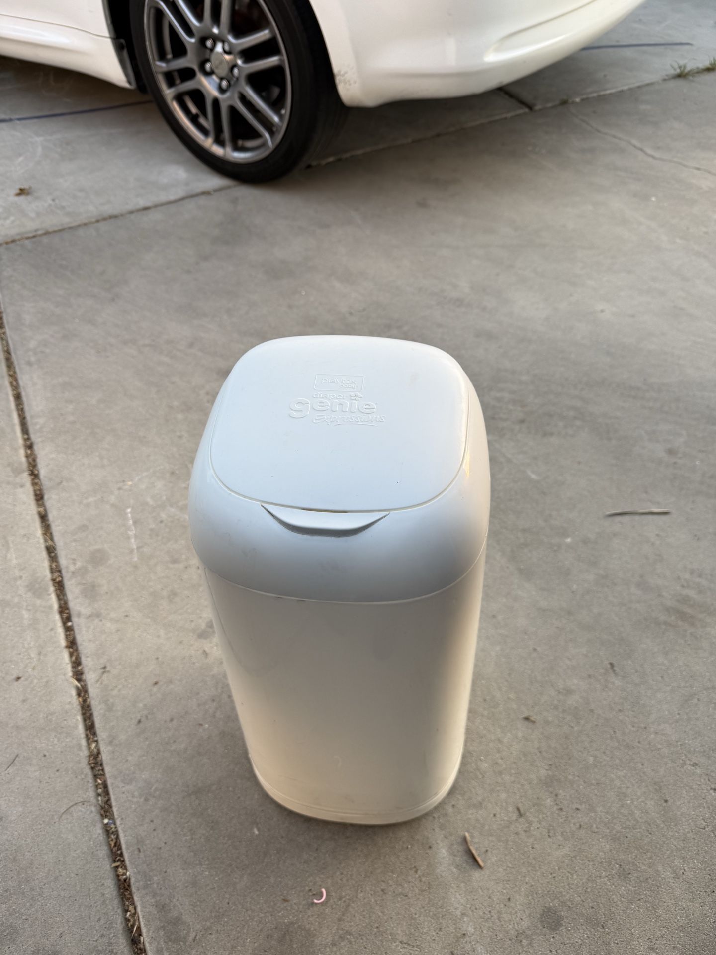Diaper genie