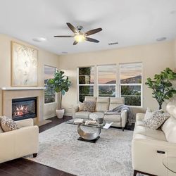 Natuzzi Fine Italian Leather Recling Couch Set