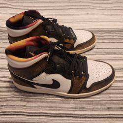 Jordan Men's Air 1 Mid SE Wear Away