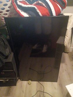 50" vizio TV w remote