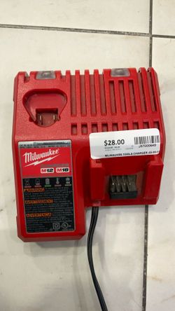 MILWAUKEE 48-59-1812 18V M12 / M18 LITHIUM ION CHARGER