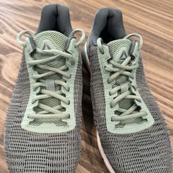 Women’s Reebok Shoes 