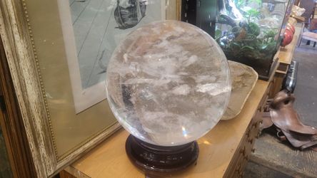 96lb. Clear white smelting stone sphere
