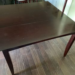 Dining Table W 18” Leaf Extension