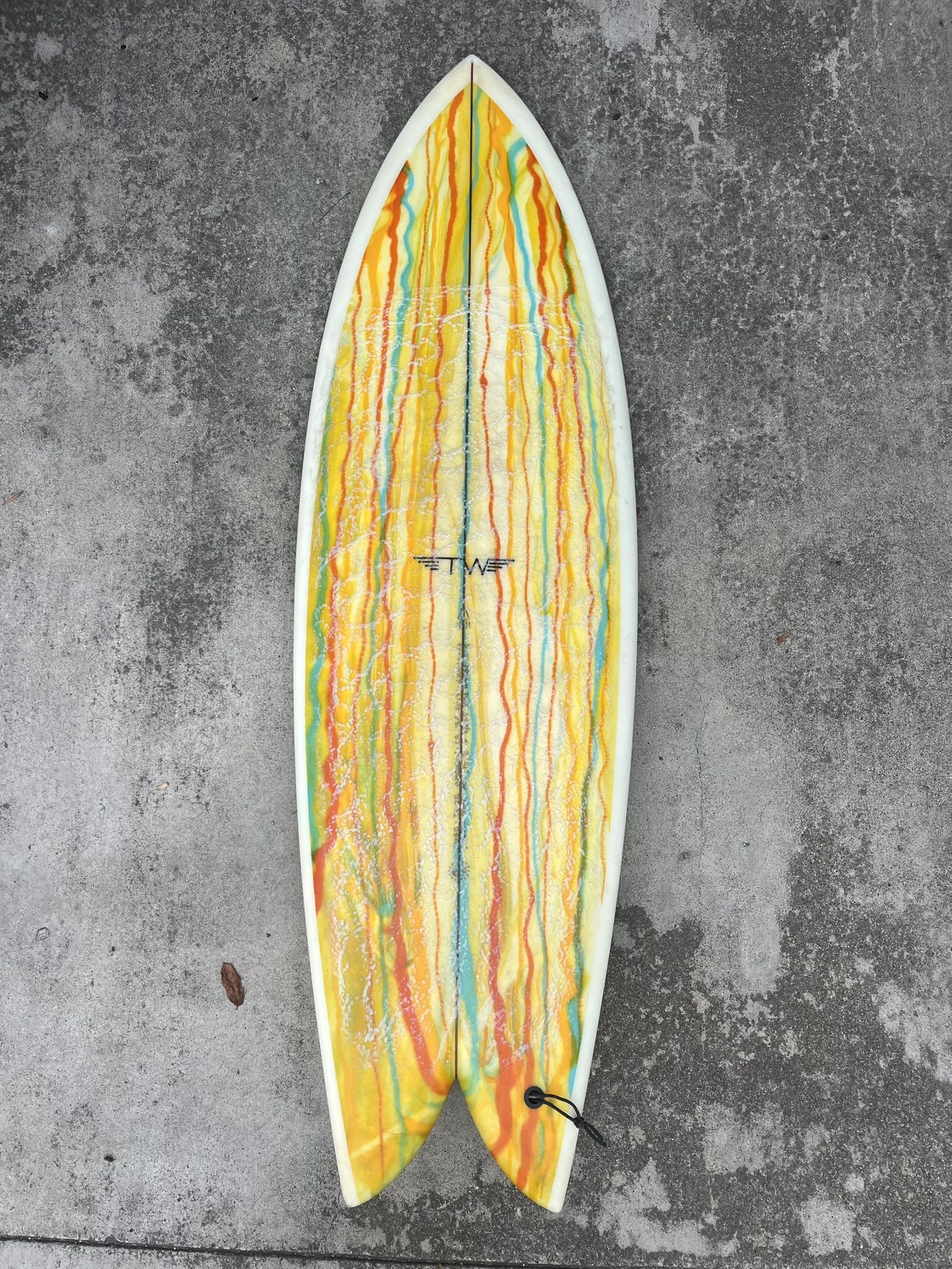 5’10” TYLER WARREN DREAM FISH SURFBOARD