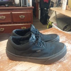 VANS   Women's   Size  7