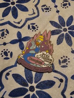 Disneyland Year of a Million Dreams Donald Duck Pin