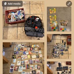 What you see is exactly what you get THAT INCLUDES THE DUST!  Been sitting in our home for decades…   Too much time has passed to remember if it all w