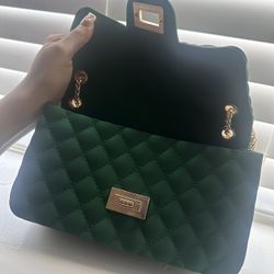 Green Purse 