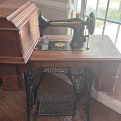Singer Sewing Machine
