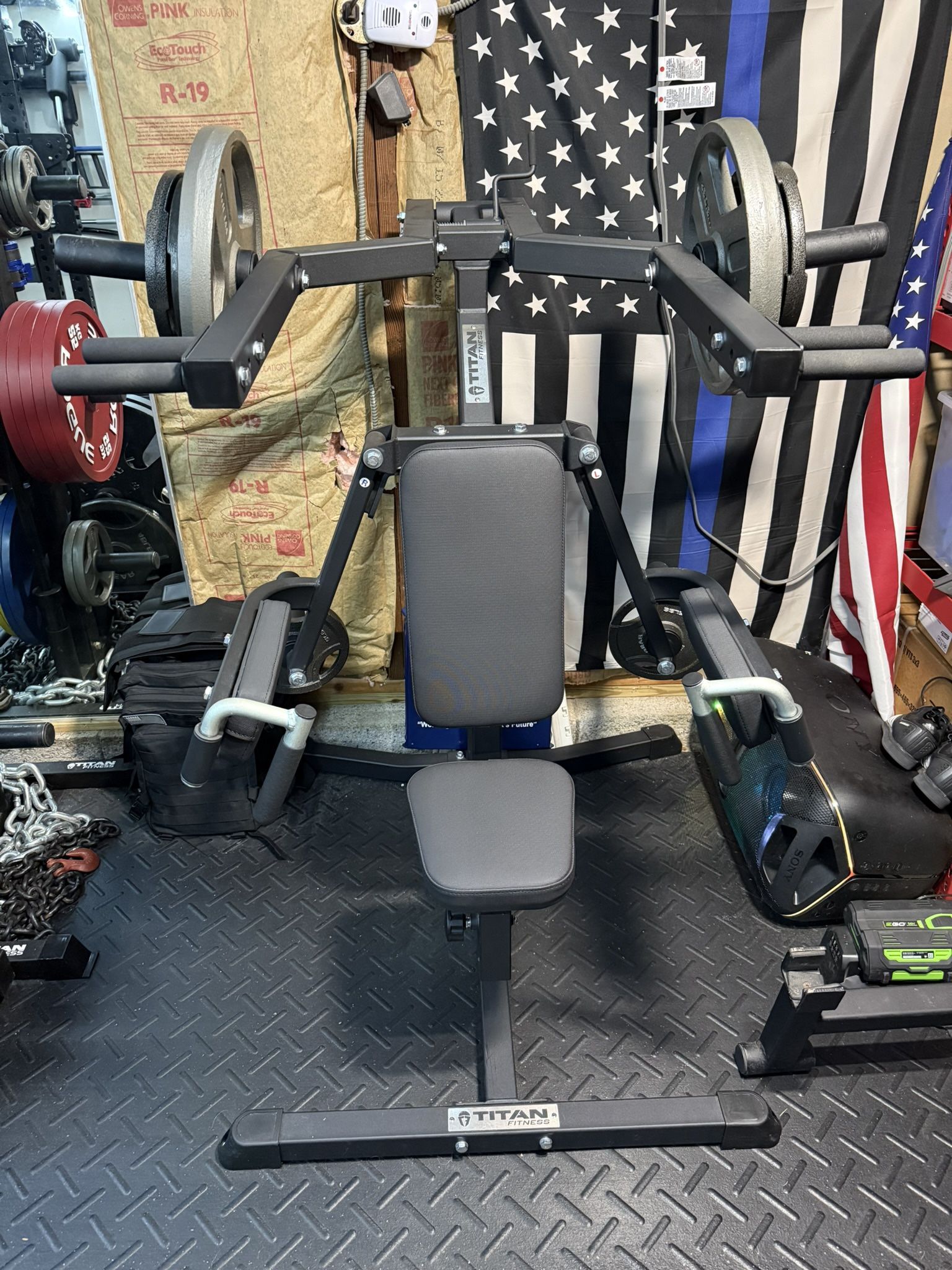 Titan Seated Shoulder Press/Lateral Raise Machine