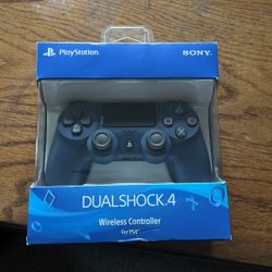 PlayStation 4 controller