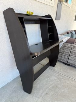 Wall mount desk from Wairfair