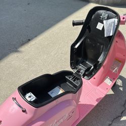Girls Hyper Moped